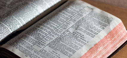 Read the Bible in 100 Passages with Fourth Presbyterian Church